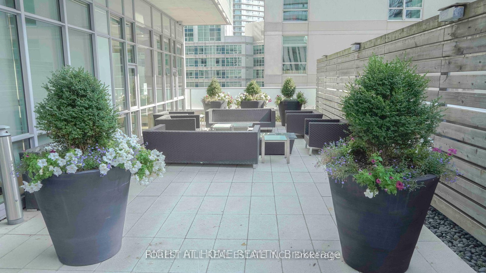 375 King Street W, Unit 2504 - Photo 14