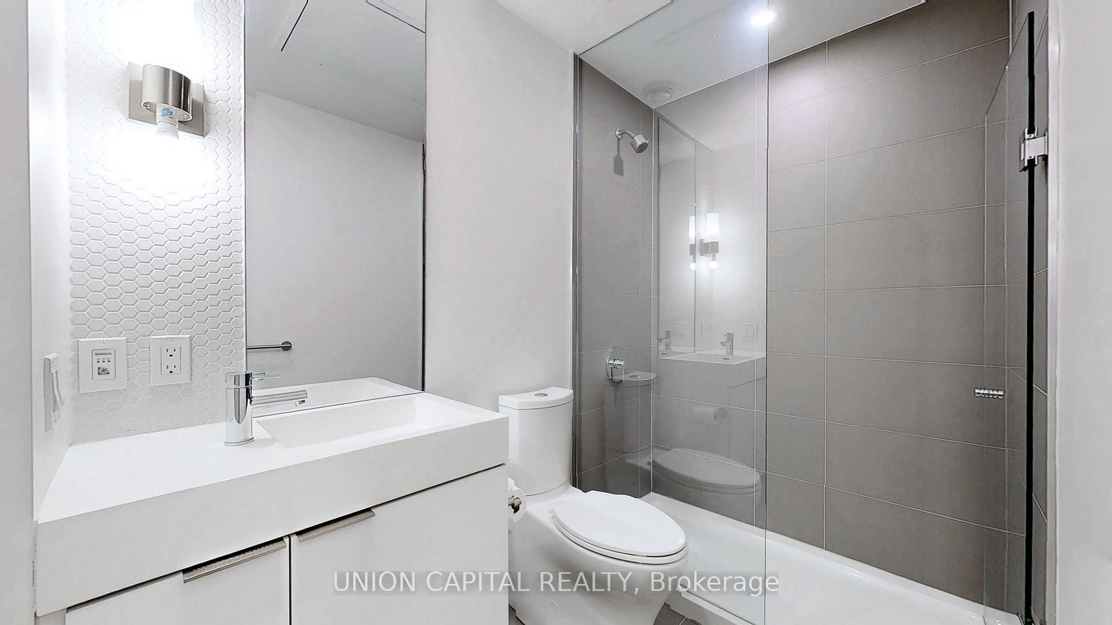 33 Helendale Avenue, Unit 1013 - Photo 10