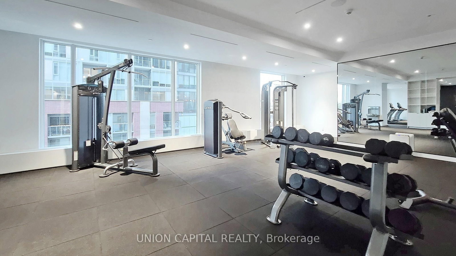 33 Helendale Avenue, Unit 1013 - Photo 23