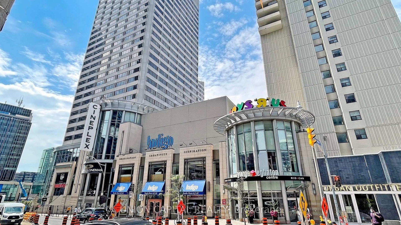 33 Helendale Avenue, Unit 1013 - Photo 24