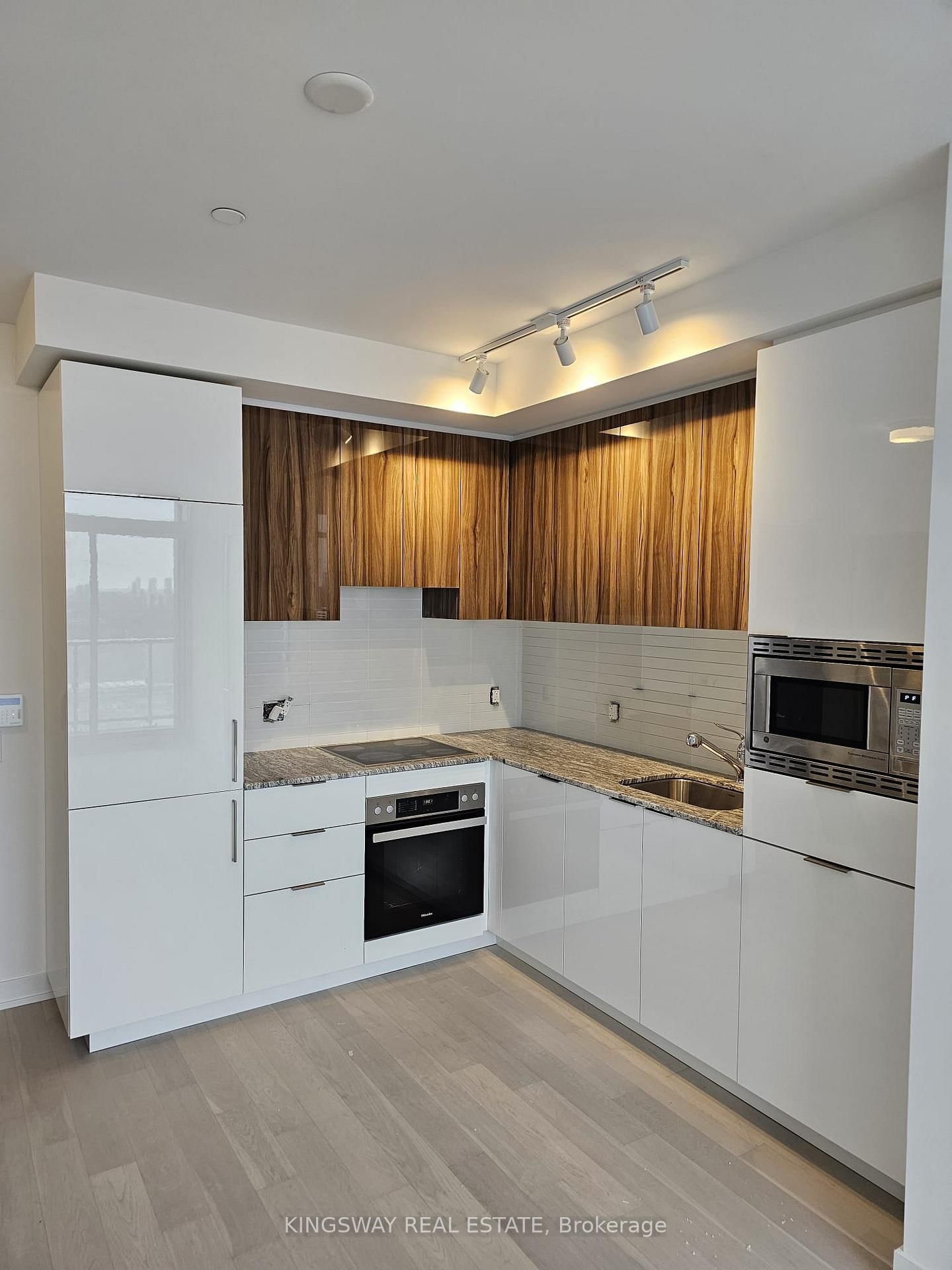 50 O'Neill Road, Unit 1507 - Photo 13