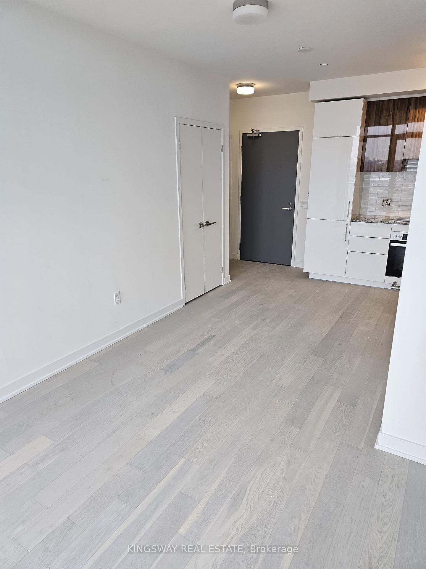 50 O'Neill Road, Unit 1507 - Photo 3