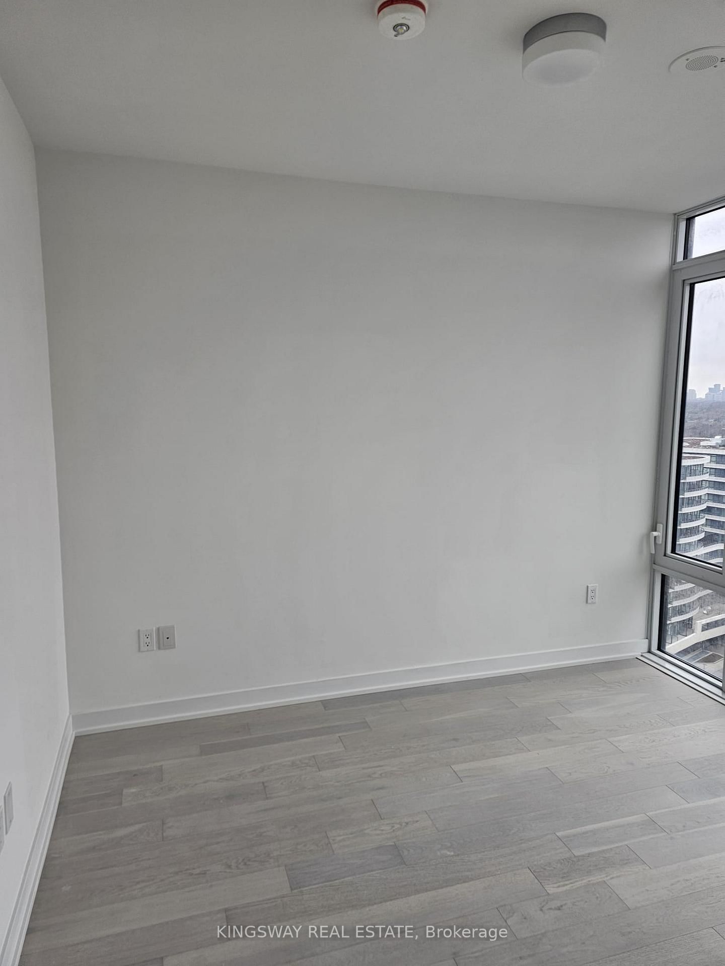 50 O'Neill Road, Unit 1507 - Photo 4