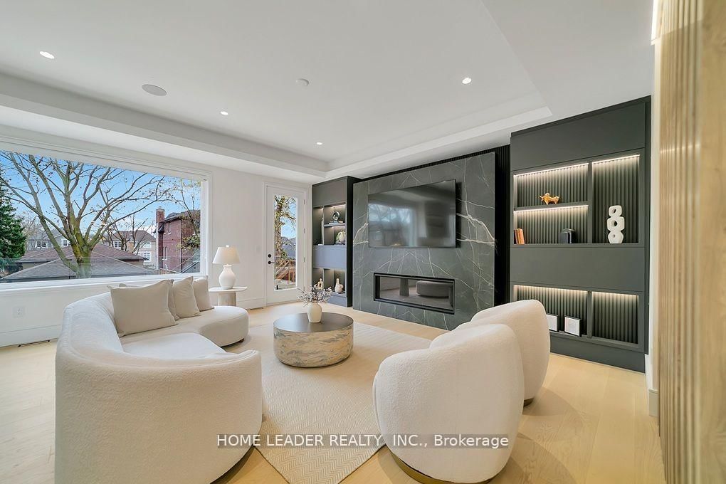 169 Poyntz Avenue - Photo 12