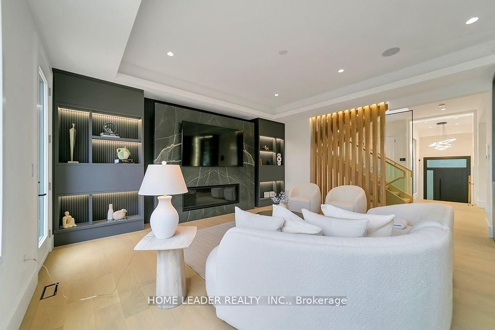 169 Poyntz Avenue - Photo 13