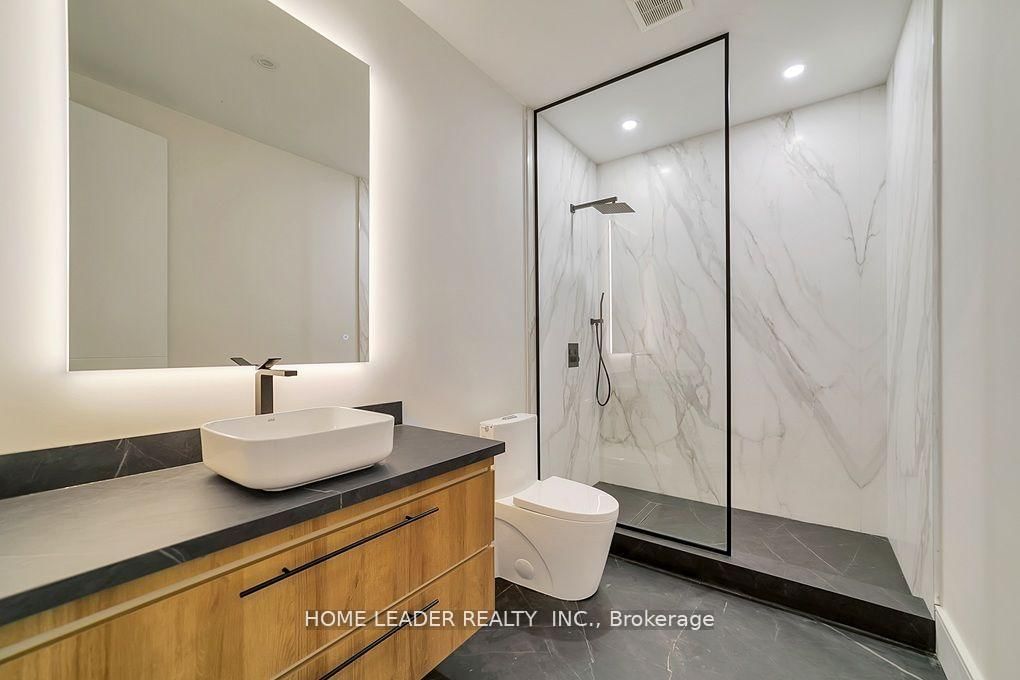 169 Poyntz Avenue - Photo 30