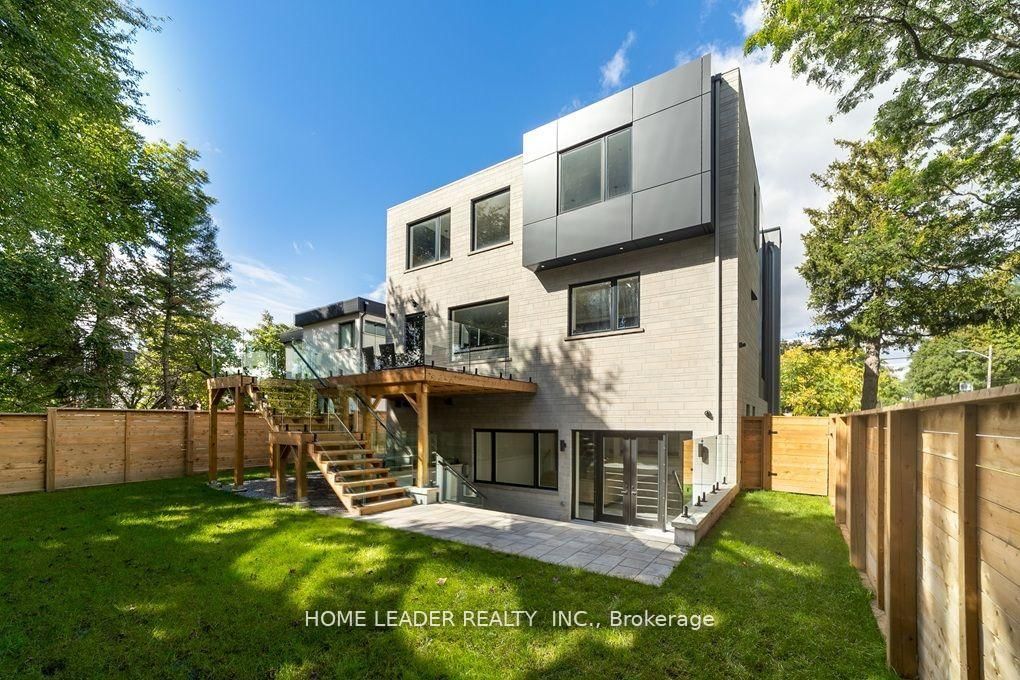 169 Poyntz Avenue - Photo 5