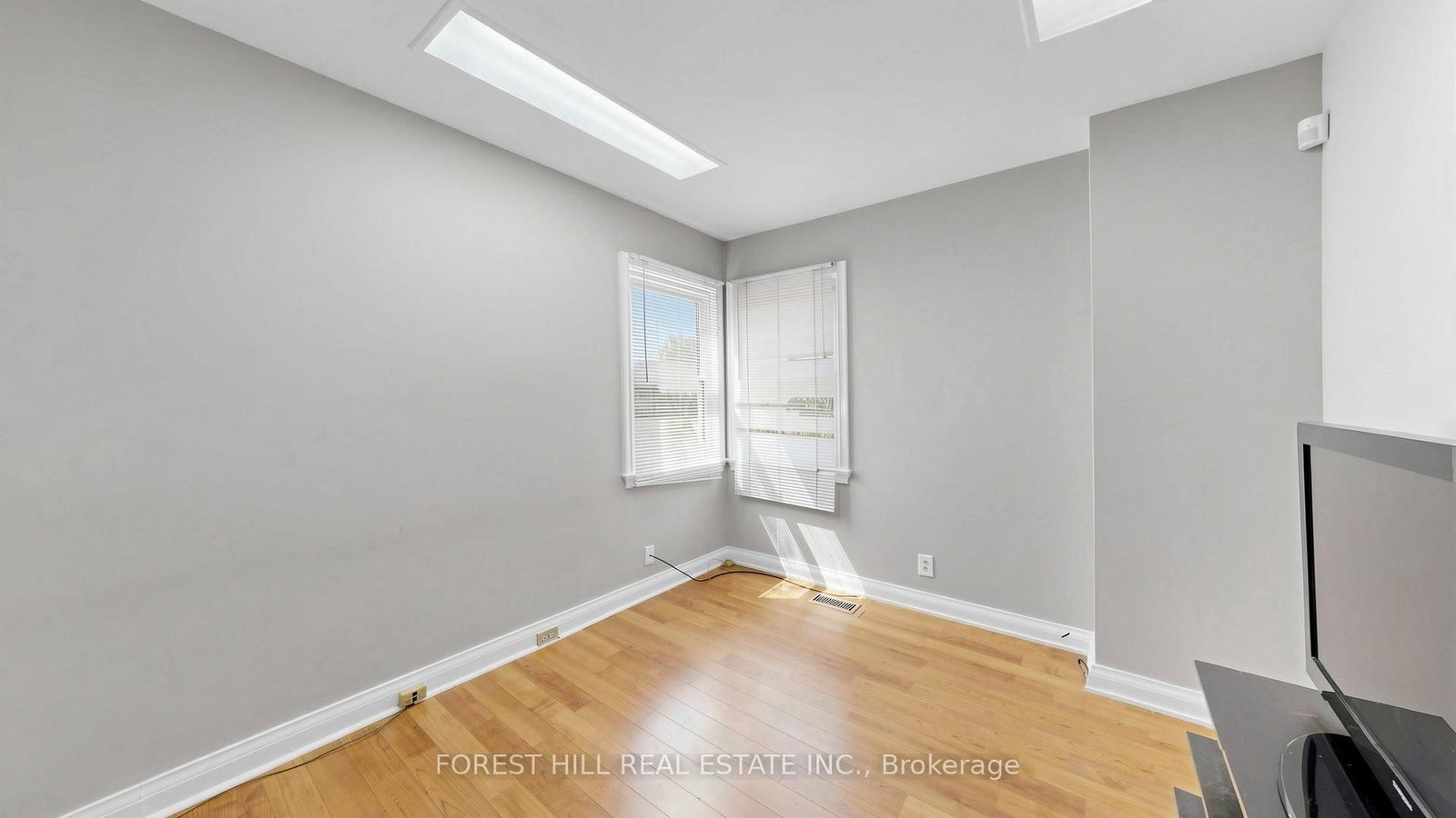 168 Sheppard Avenue W - Photo 10