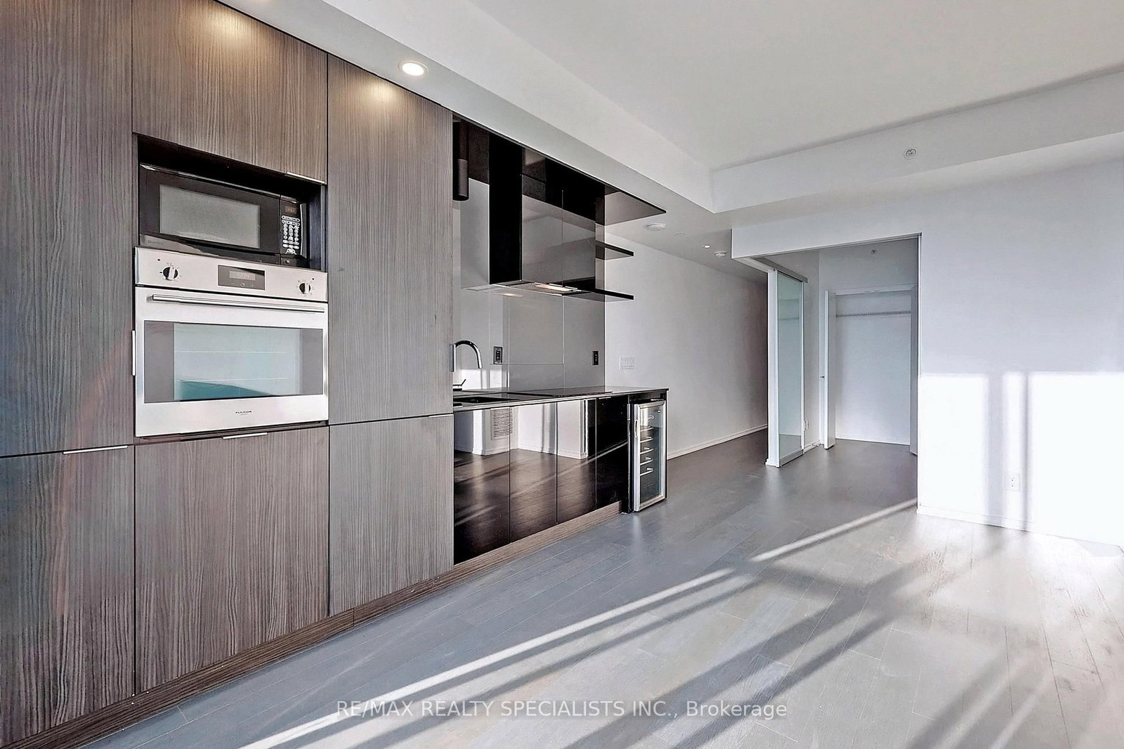 70 Temperance Street, Unit 5312 - Photo 10