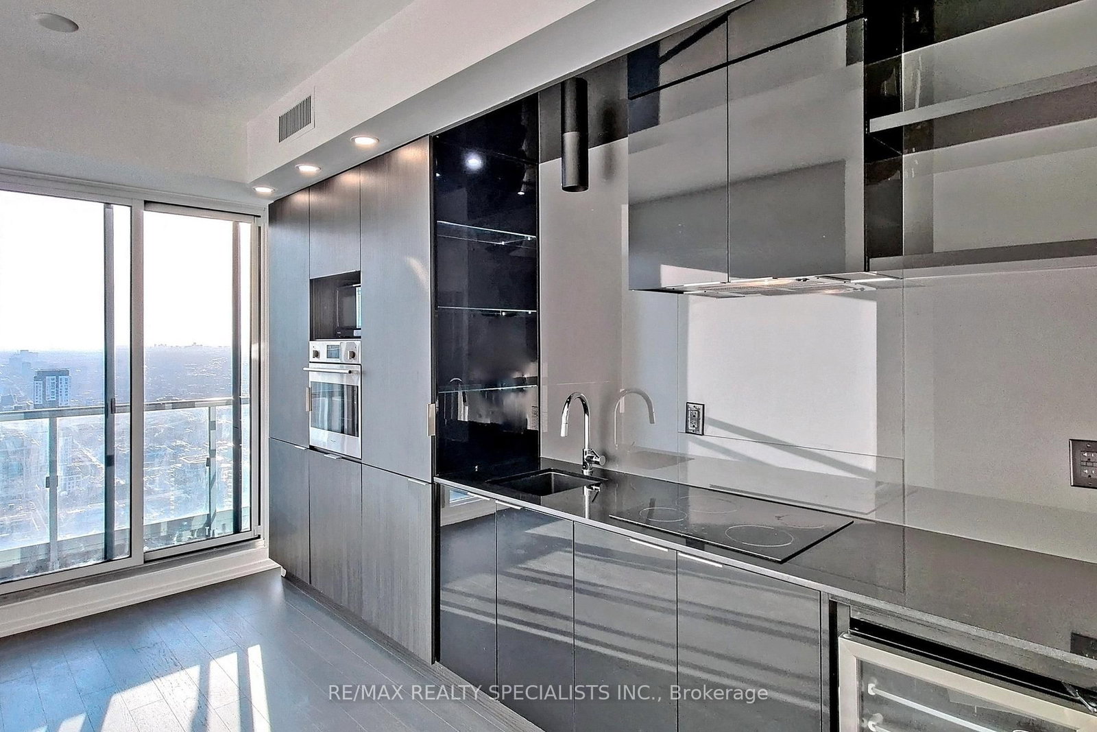 70 Temperance Street, Unit 5312 - Photo 13