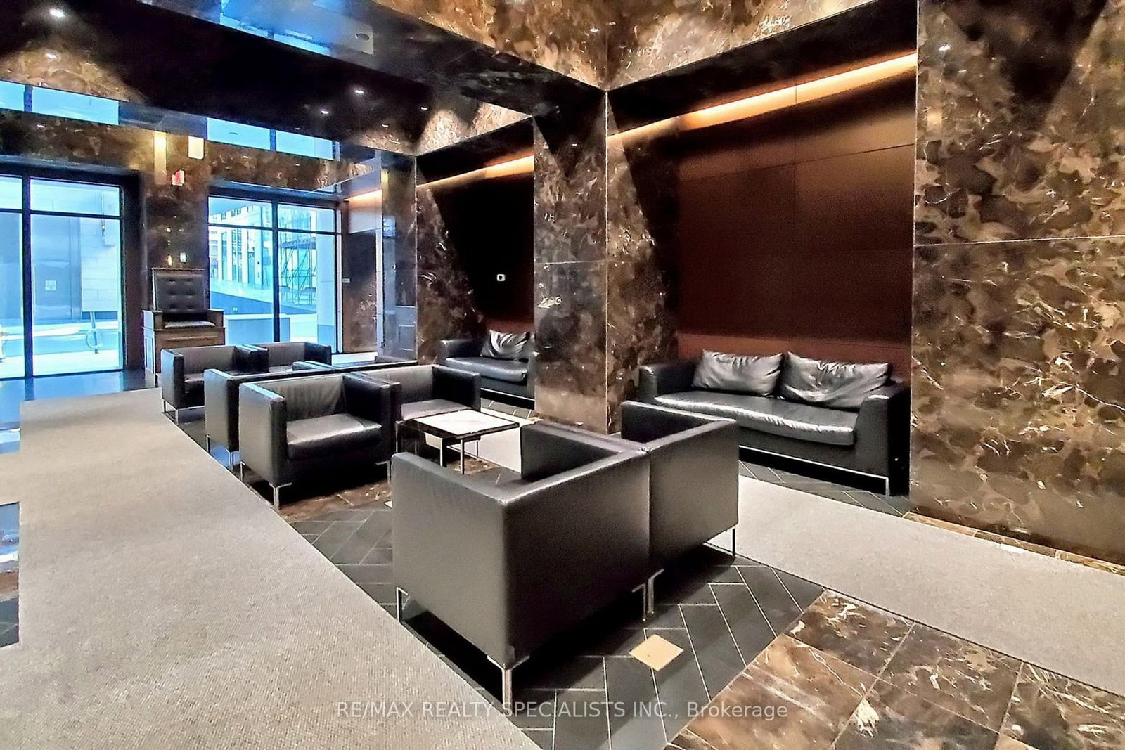 70 Temperance Street, Unit 5312 - Photo 34