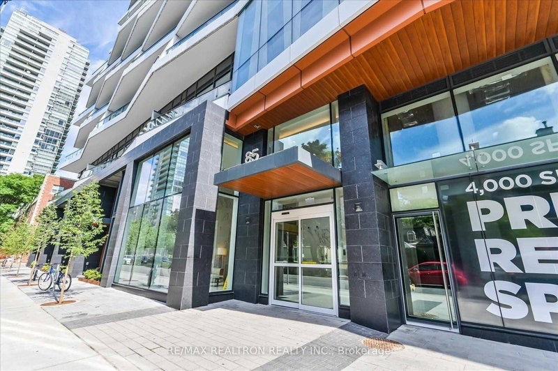 1912 - 85 Wood St, Toronto, M4Y 0E8 | Image 2