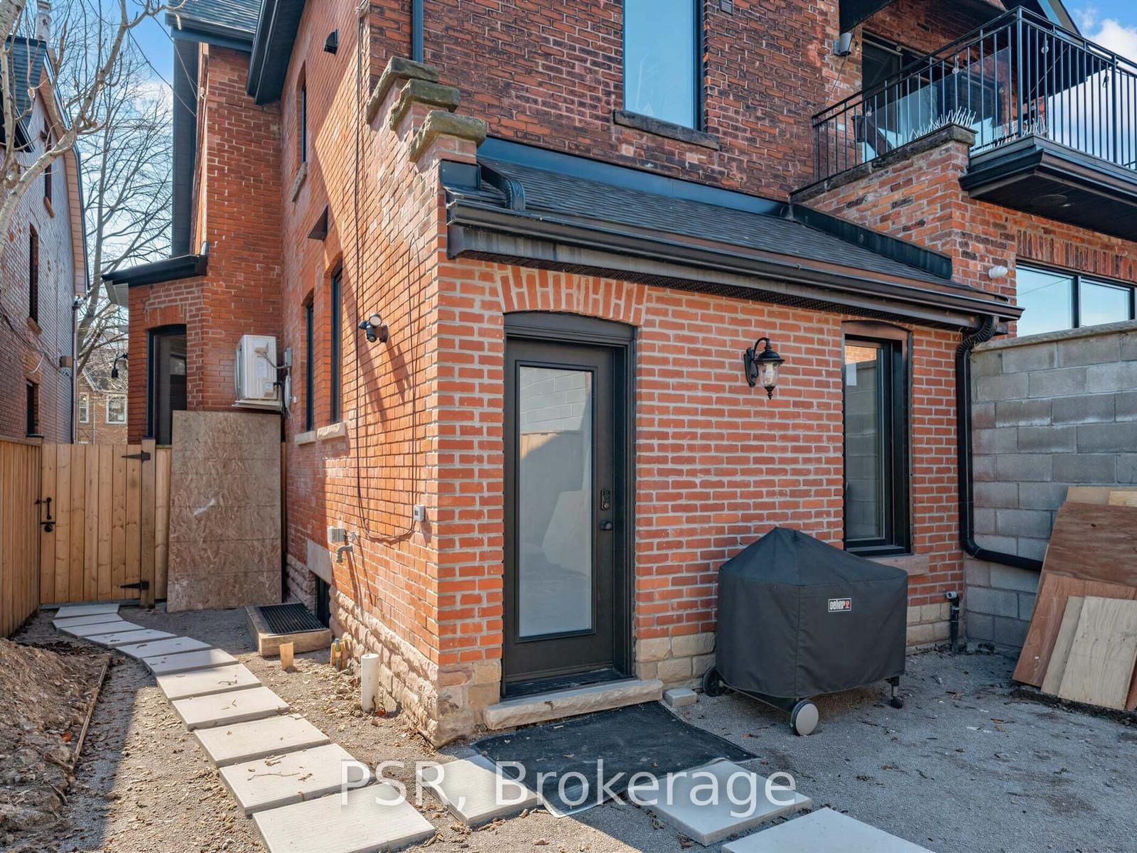 69 Crawford Street, Unit B - Photo 23