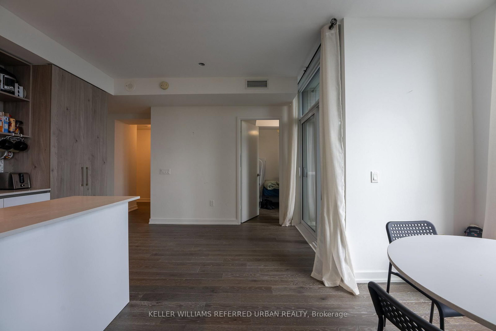 1 Yorkville Avenue, Unit 3305 - Photo 3