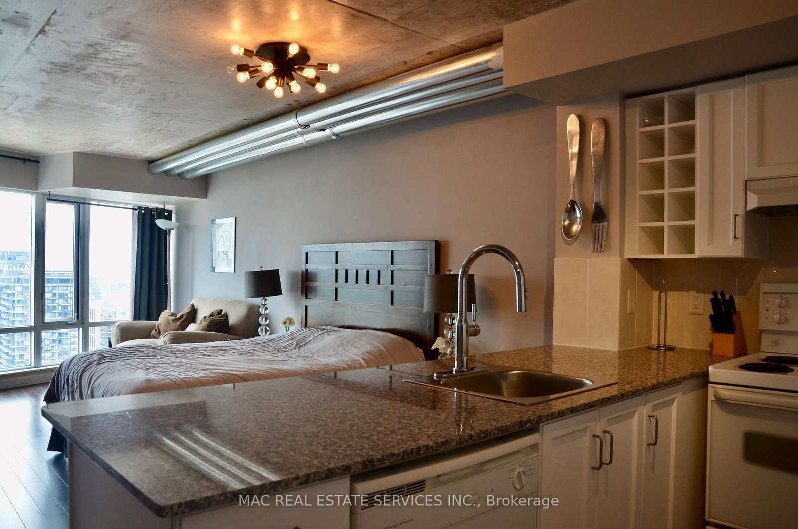 210 Victoria Street, Unit 3302 - Photo 11