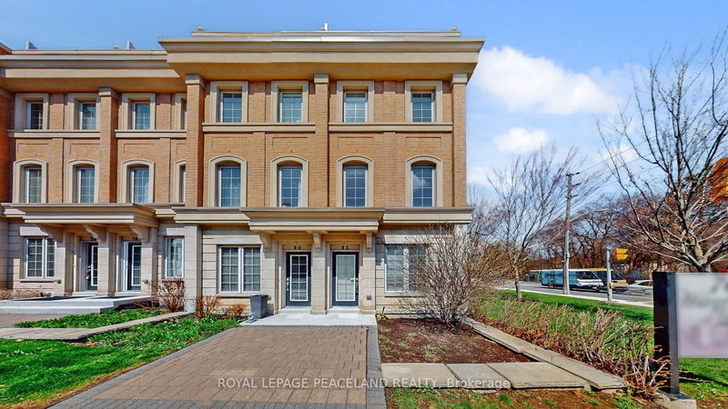 82 Hargrave Lane, Toronto, M4N 0A4 | Image 2