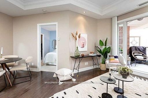 21 Burkebrook Place, Unit 332 - Photo 11