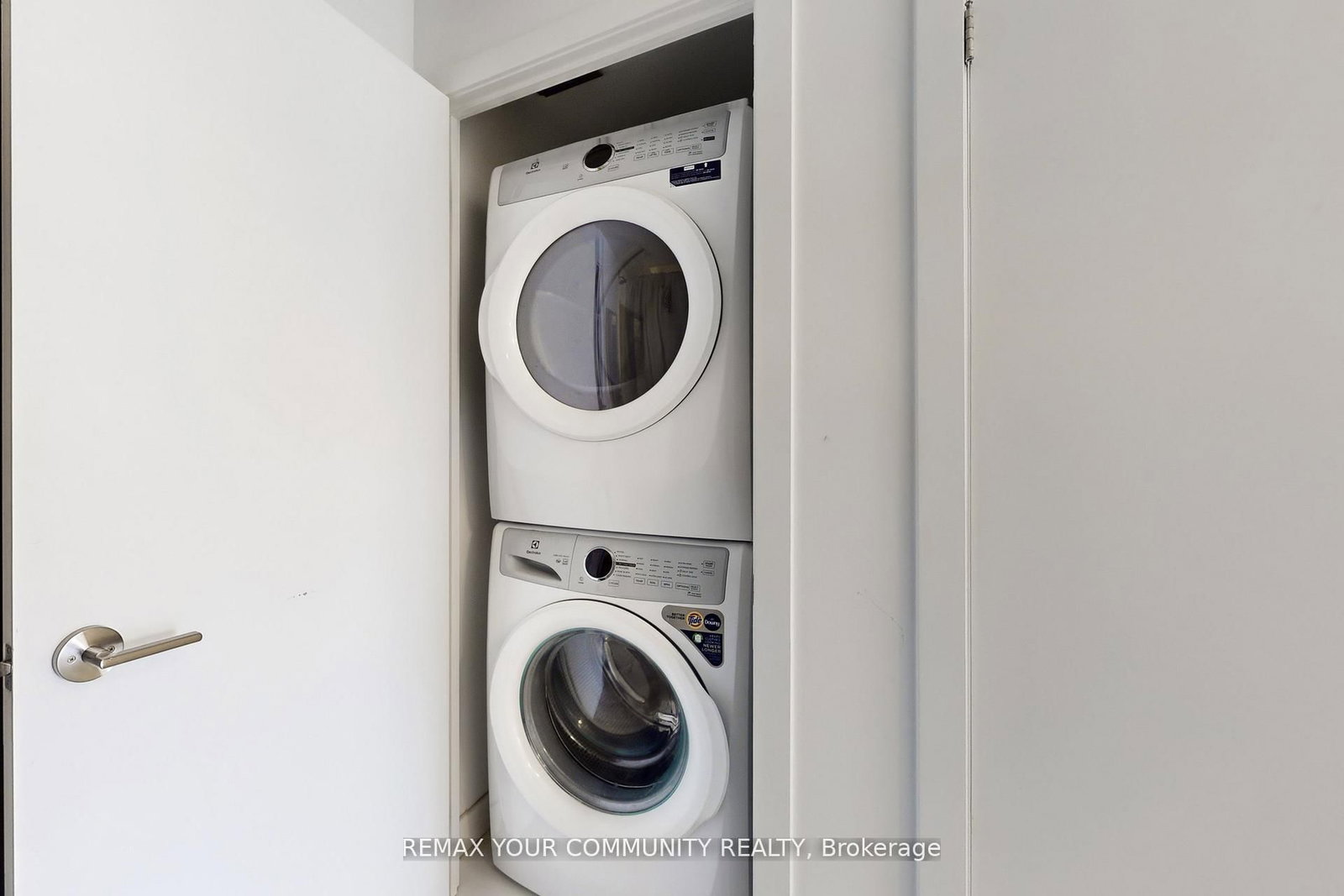 7 Golden Lion Heights Street, Unit N421 - Photo 24