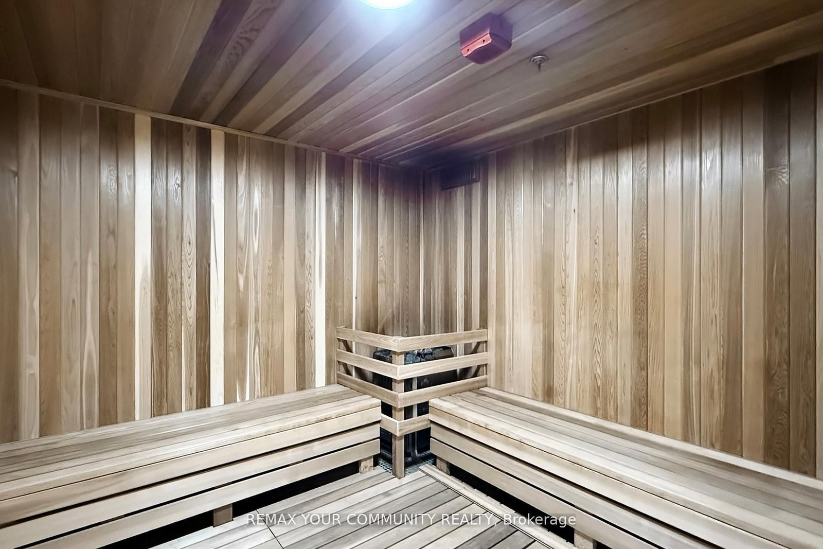 7 Golden Lion Heights Street, Unit N421 - Photo 47