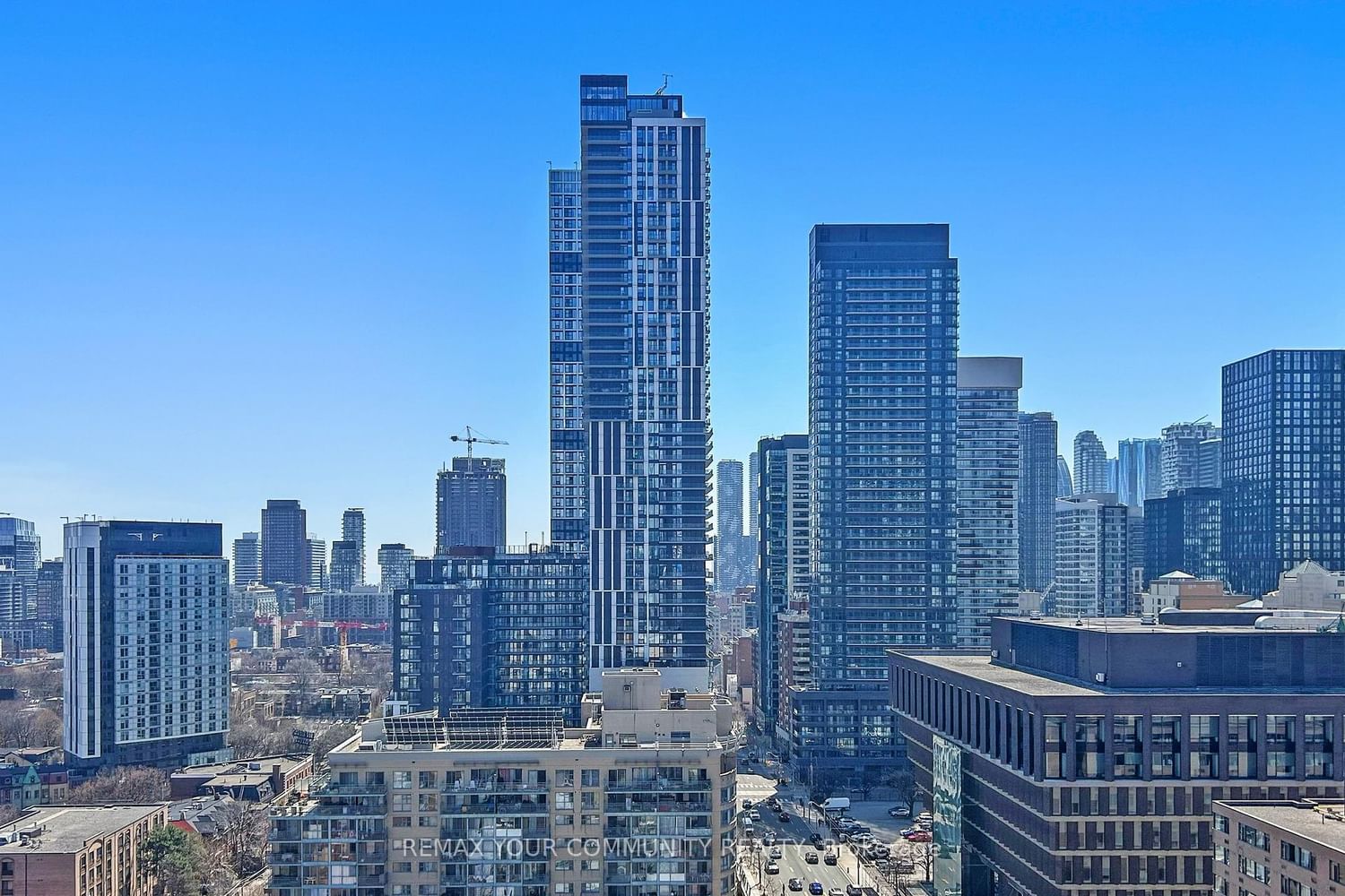 319 Jarvis Street E, Unit 1817 - Photo 24