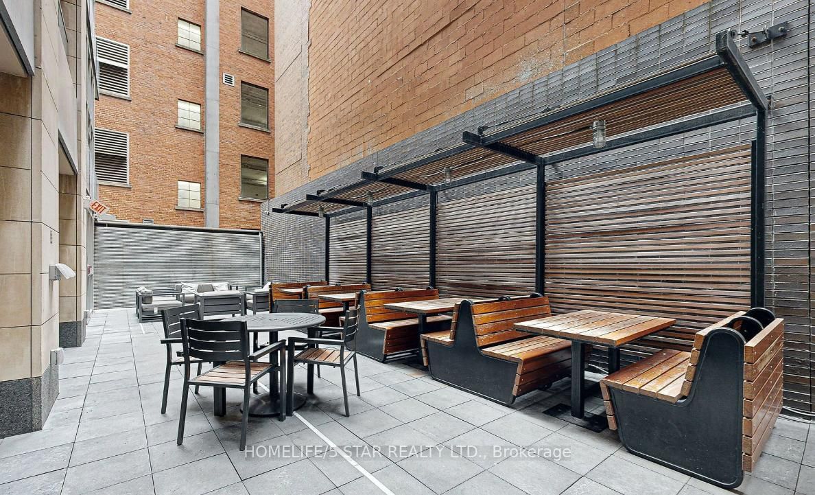 70 Temperance Street, Unit 314 - Photo 25