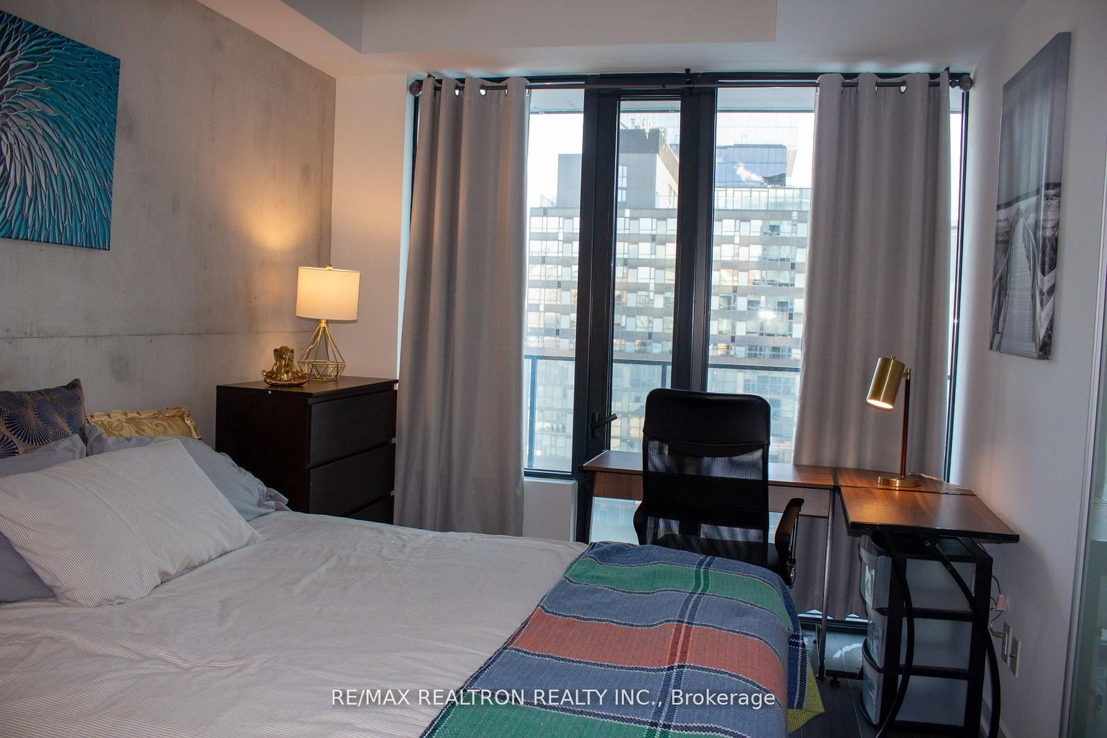 55 Ontario Street, Unit 706 - Photo 9
