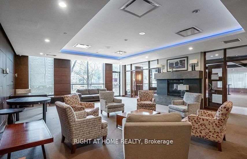 15 Northtown Way, Unit 1716 - Photo 19