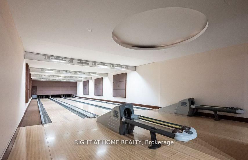 15 Northtown Way, Unit 1716 - Photo 20