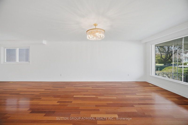 53 Bestview Dr, Toronto, M2M 2X8 | Image 3