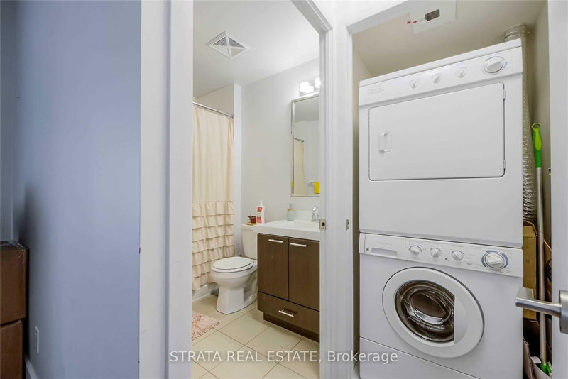 615 - 15 Bruyeres Mews, Toronto, M5V 0A7 | Image 3