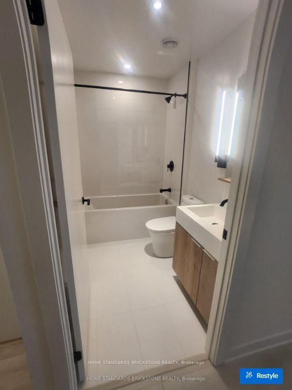 117 Broadway Avenue, Unit 1705 - Photo 33