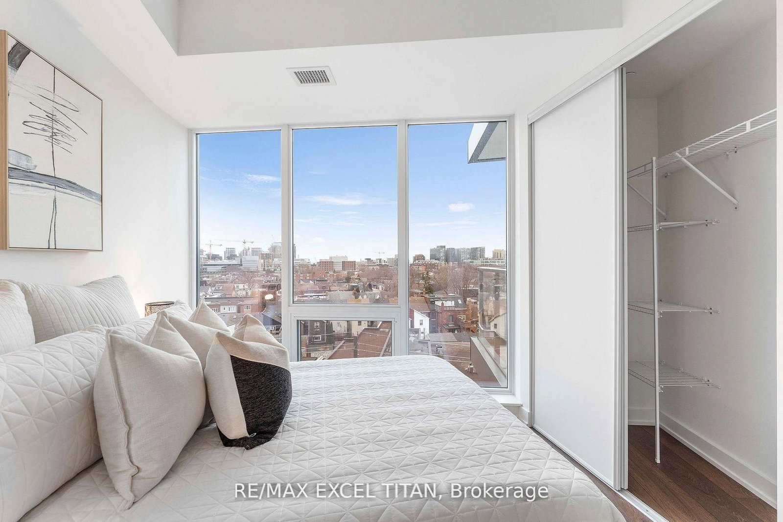 5 Lakeview Avenue, Unit 703 - Photo 16