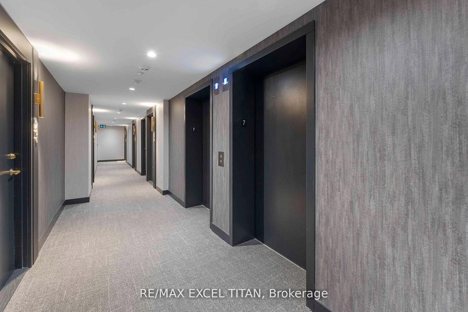 5 Lakeview Avenue, Unit 703 - Photo 31