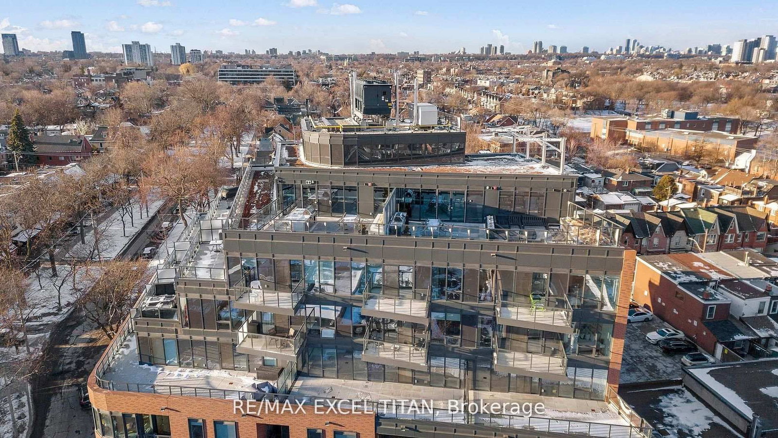 5 Lakeview Avenue, Unit 703 - Photo 45