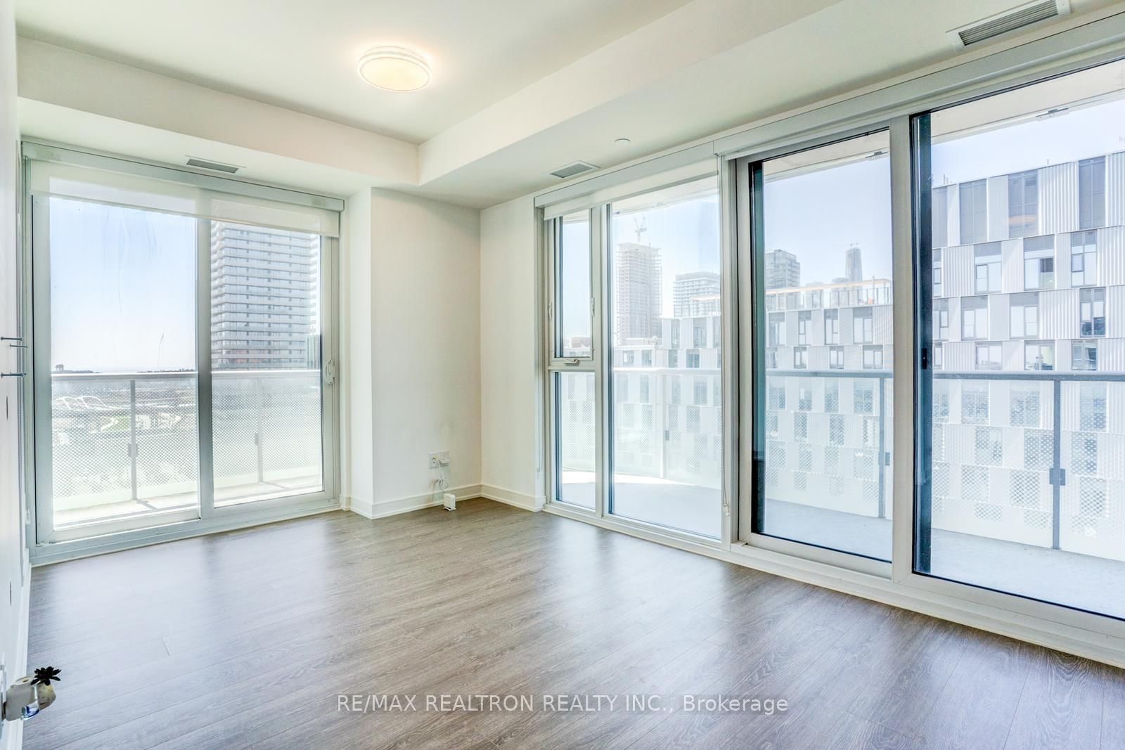 425 Front Street E, Unit 1213 - Photo 8