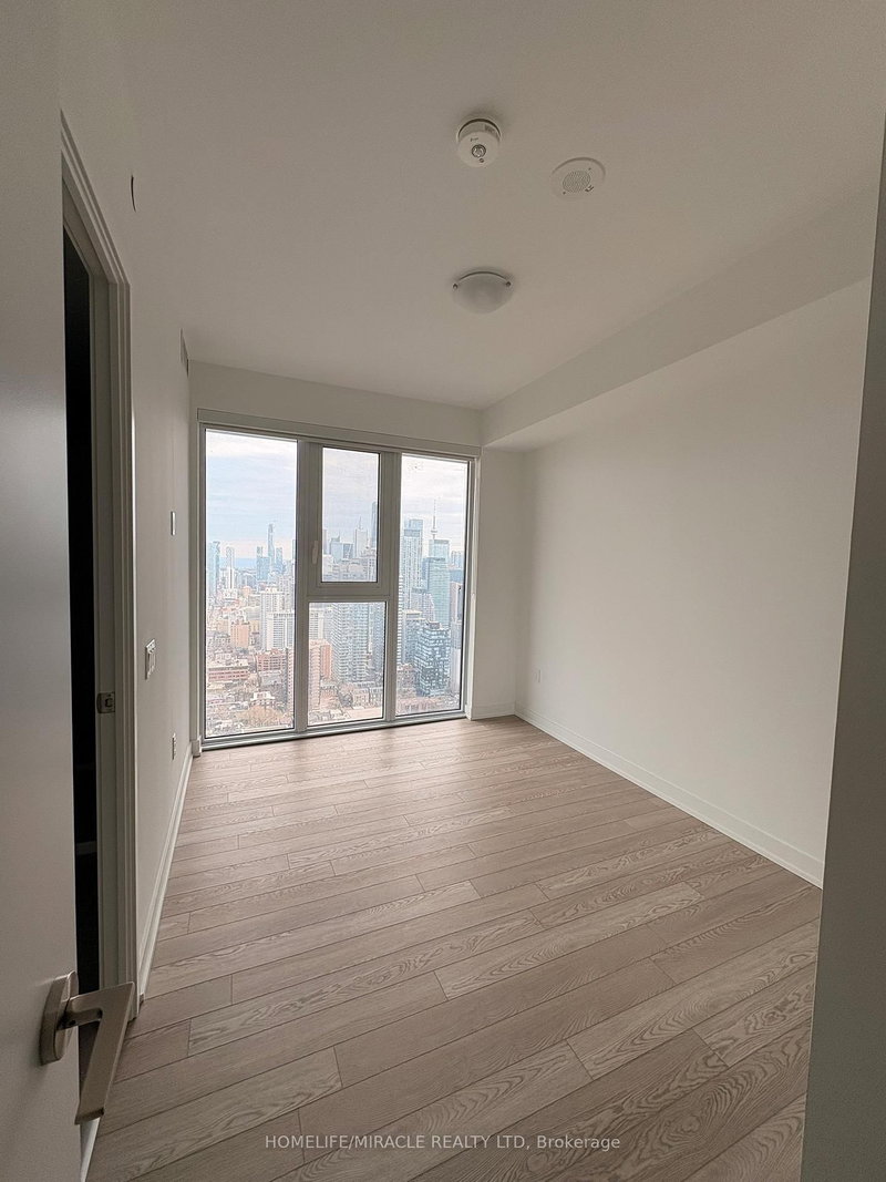 3709 - 634 church St, Toronto, M4Y 0G9 | Image 3