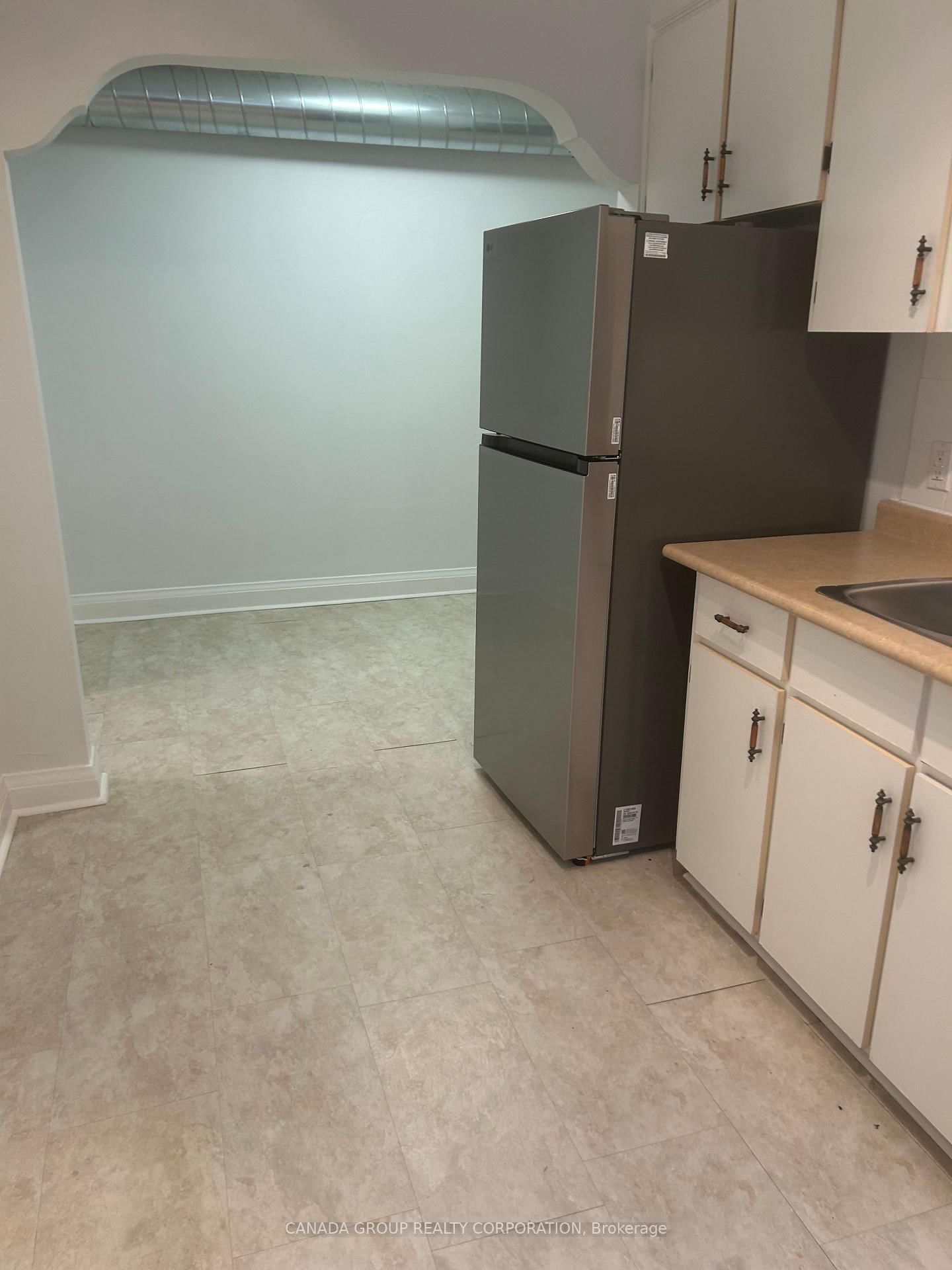 18 Delaware Avenue, Unit #5 - Photo 12