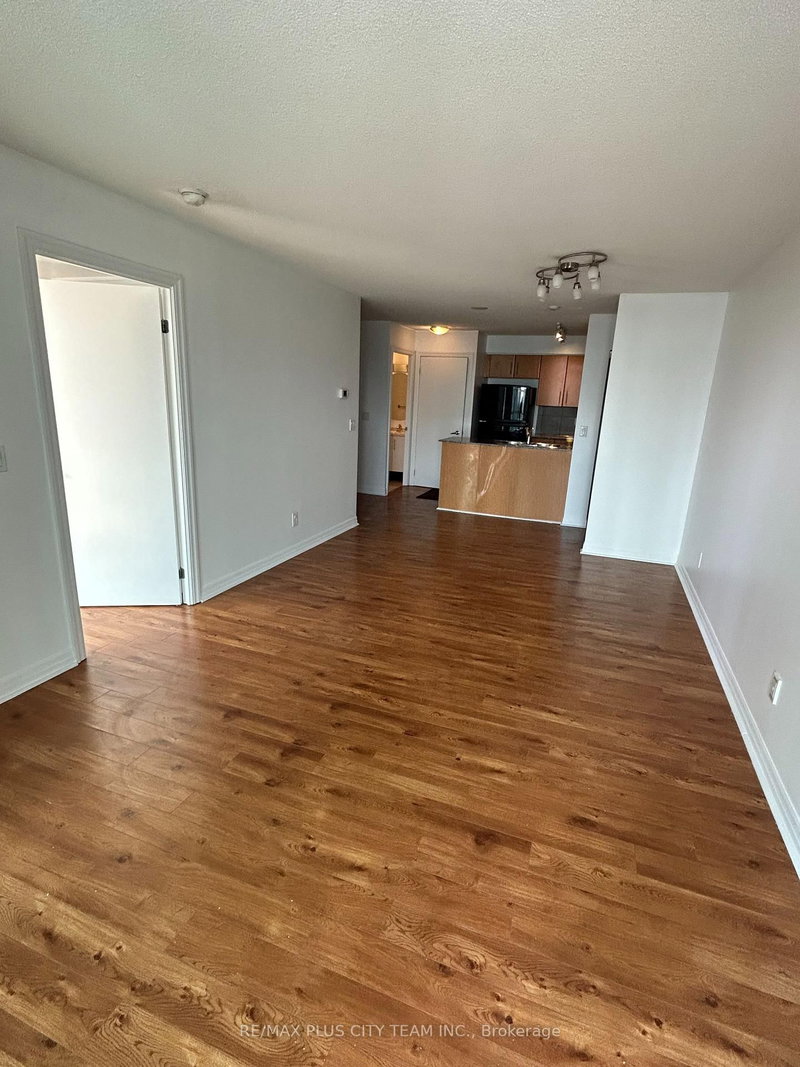 1606 - 16 Yonge St, Toronto, M5E 2A1 | Image 3