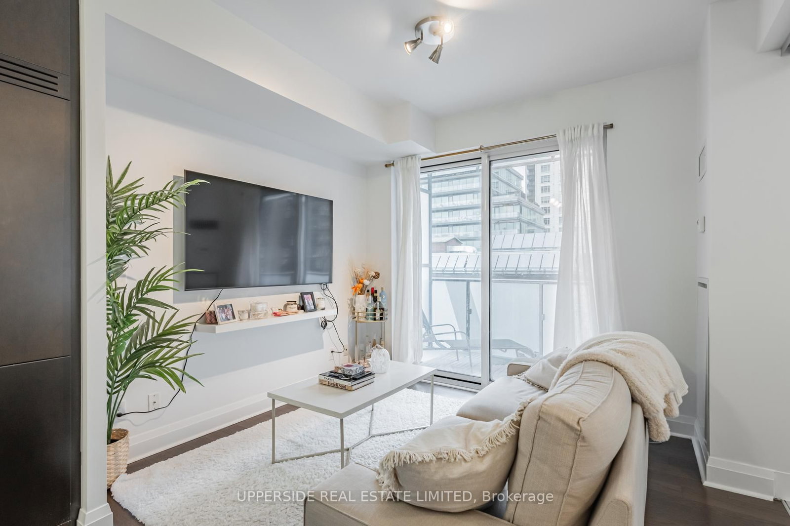 65 St Mary Street, Unit 408 - Photo 11