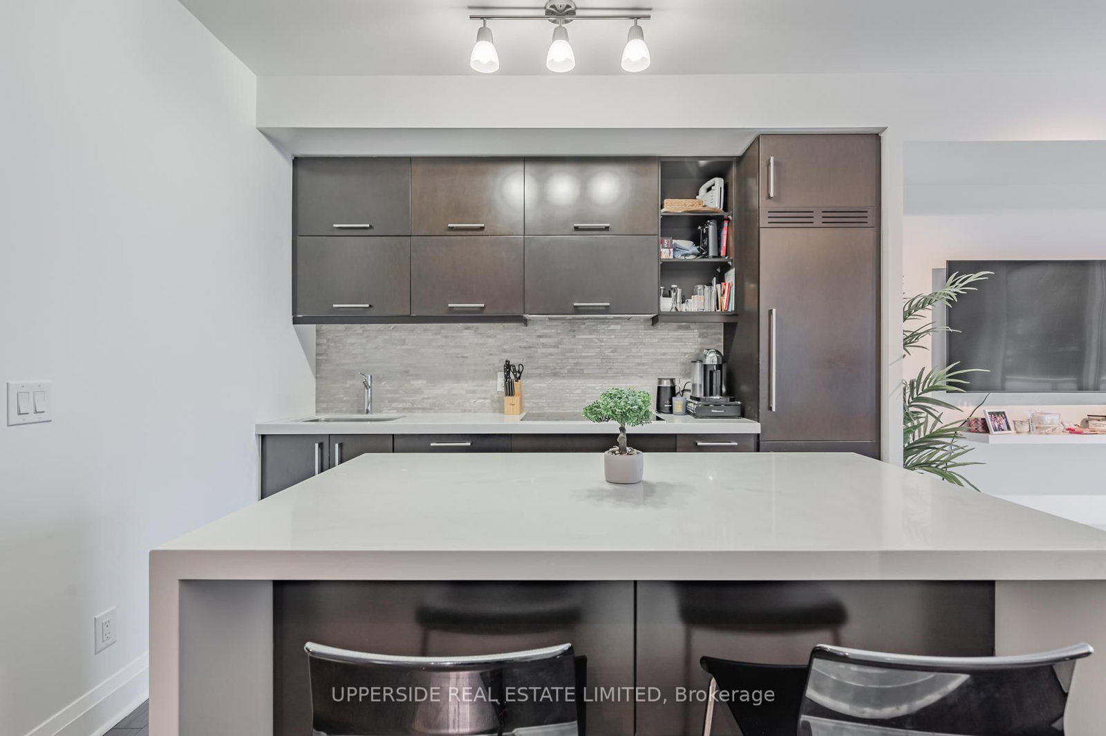 65 St Mary Street, Unit 408 - Photo 5