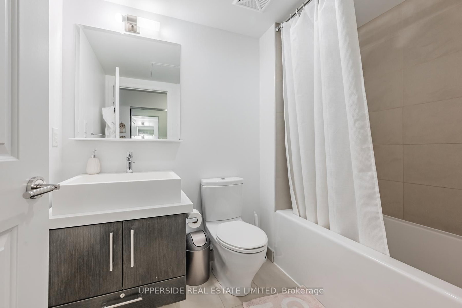 65 St Mary Street, Unit 408 - Photo 8