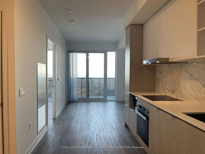 6606 - 55 Cooper St, Toronto, M5E 0G1 | Image 2