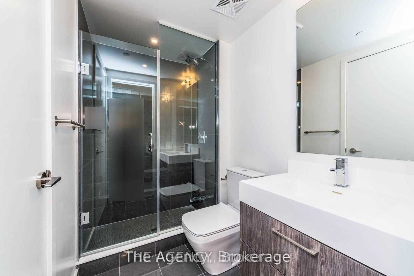 1 Yorkville Avenue, Unit 3412 - Photo 15