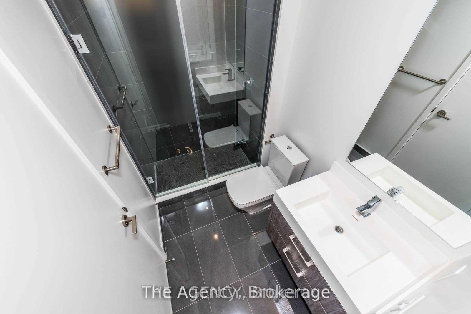 1 Yorkville Avenue, Unit 3412 - Photo 16