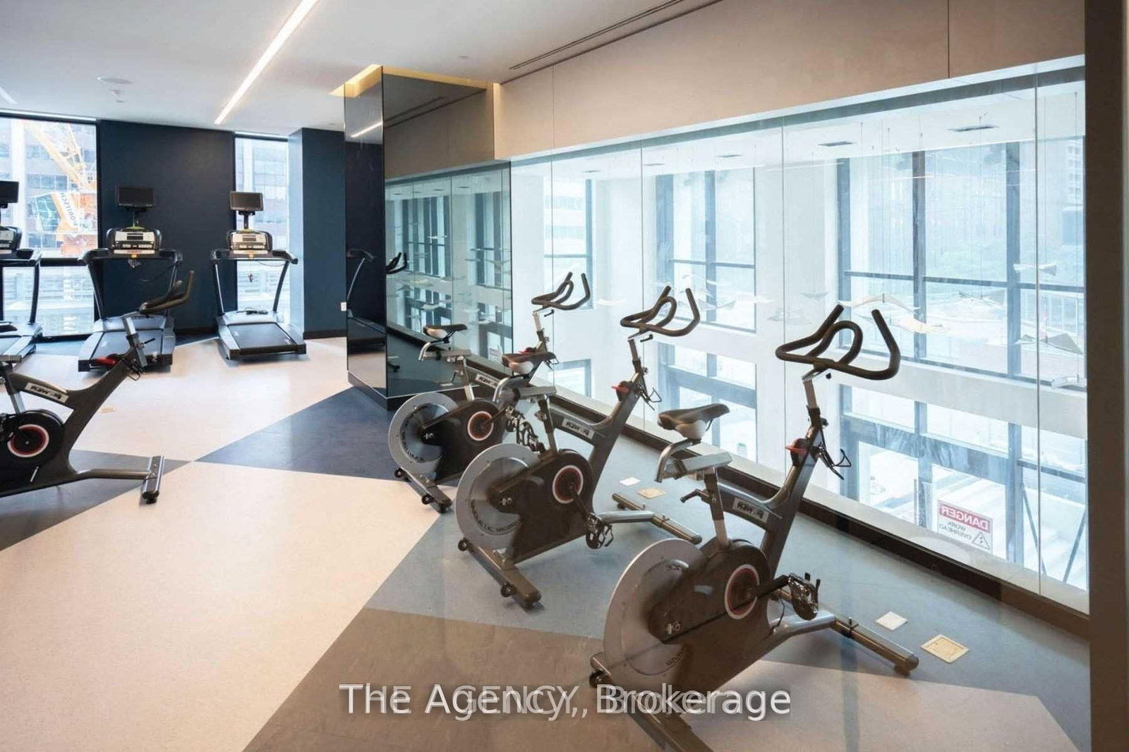 1 Yorkville Avenue, Unit 3412 - Photo 33