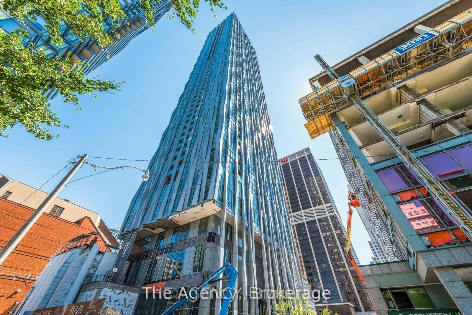 1 Yorkville Avenue, Unit 3412 - Photo 38