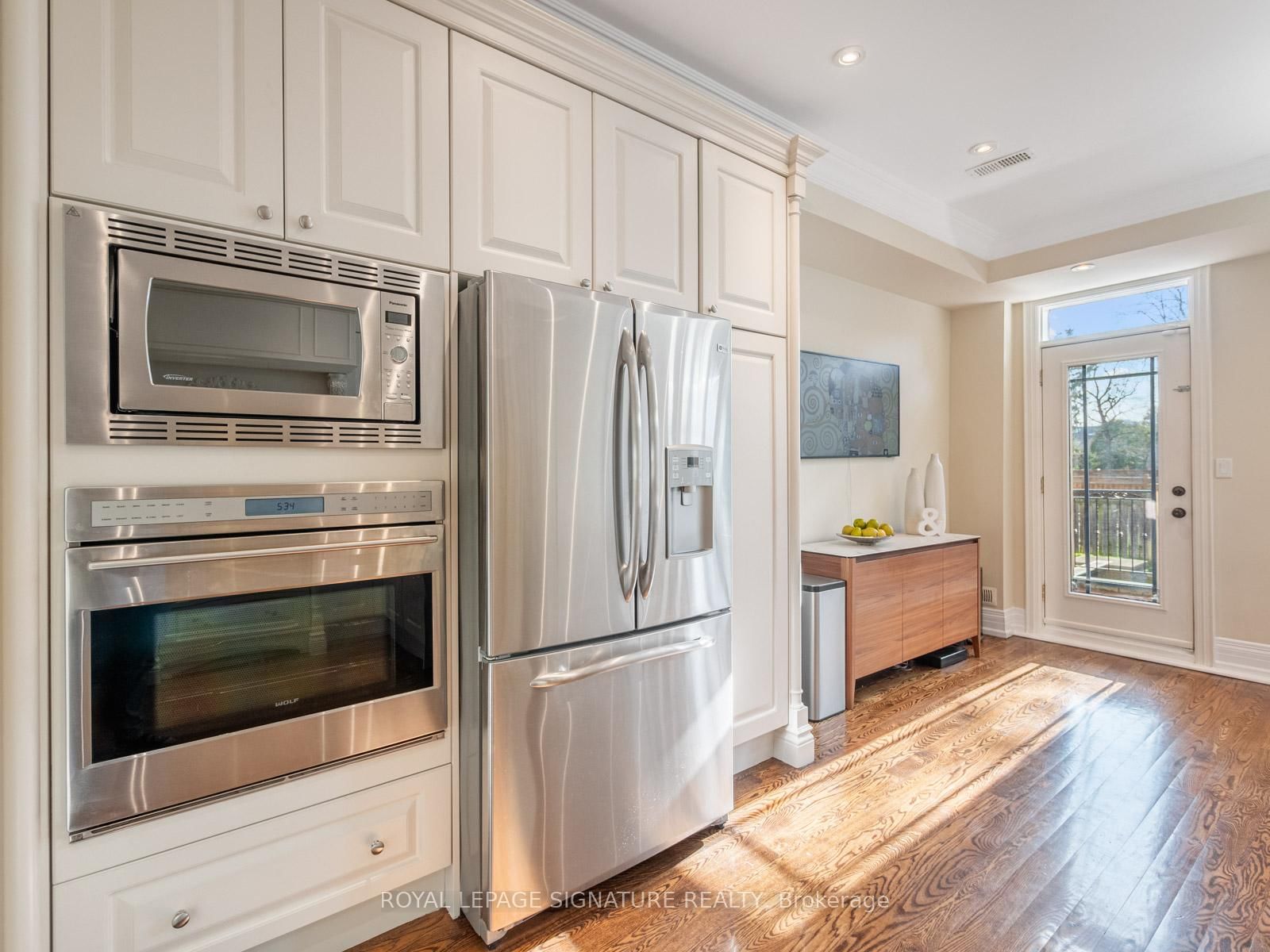 3002 Bayview Avenue - Photo 20