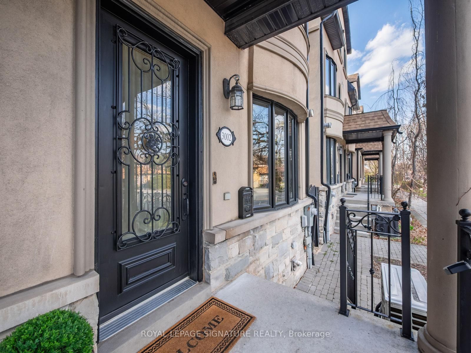 3002 Bayview Avenue - Photo 3