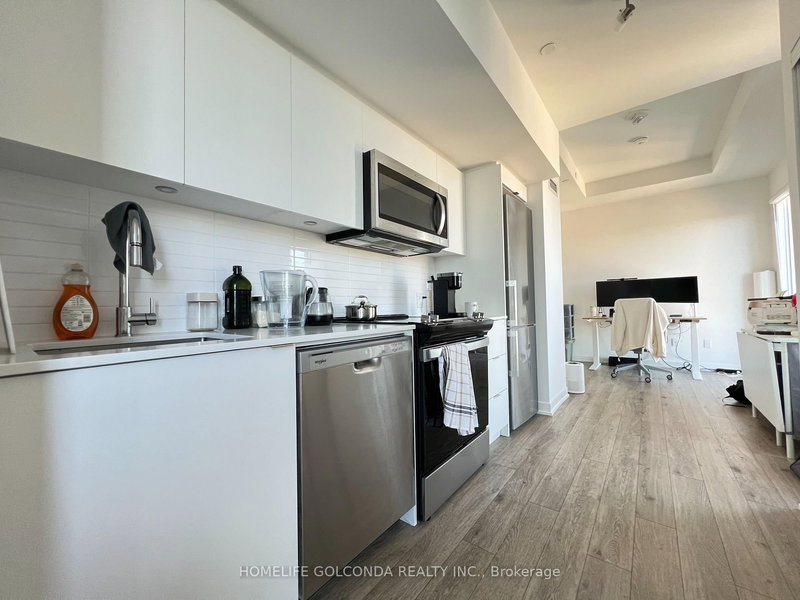 1211 - 500 Wilson Ave, Toronto, M3H 0E5 | Image 2