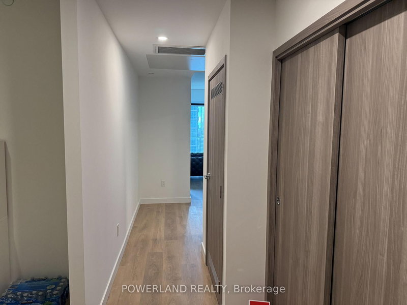 2609 - 1 Concord Cityplace Way, Toronto, M5V 0X3 | Image 3